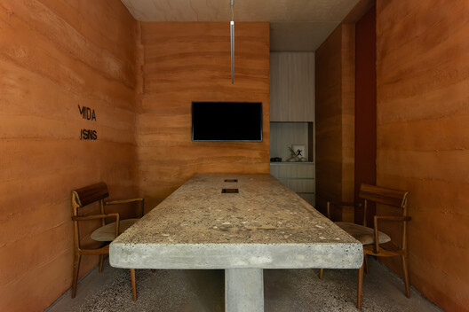 Casa Jasmin / MIDA ARQUITETURA - Fotografia de Interiores, Madeira, Mesa, Cadeira