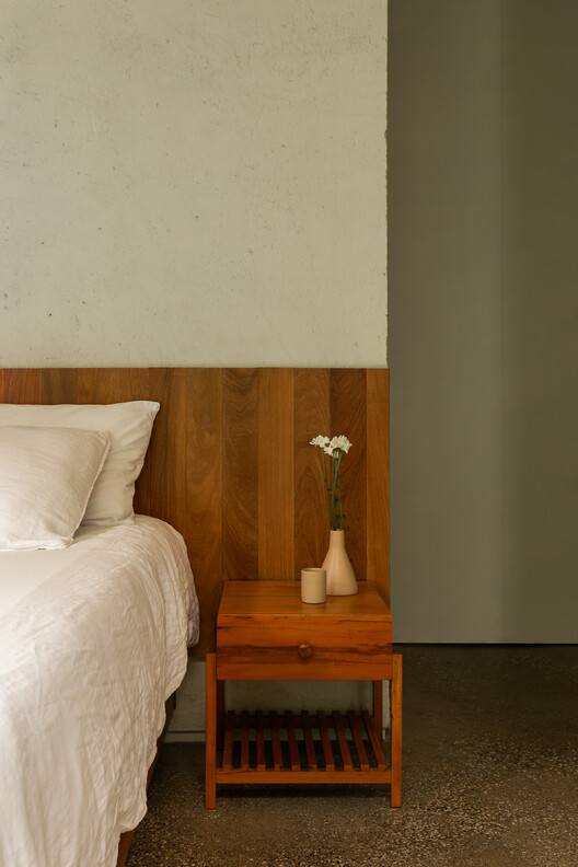 Casa Jasmin / MIDA ARQUITETURA - Fotografia de Interiores, Dormitório, Madeira, Cama