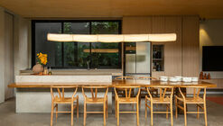 Casa Jasmin / MIDA ARQUITETURA