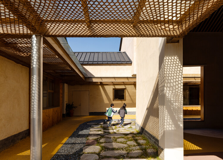 Escola Qingshan / MOMENTUM Architects - Fotografia de Interiores