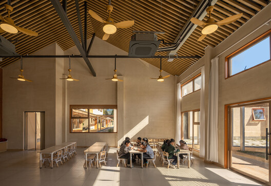 Qingshan School / MOMENTUM Architects - Interior Photography, Wood, Beam