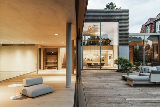 Eliminating the Barrier Between Indoor Spaces and Nature - Image 8 of 12