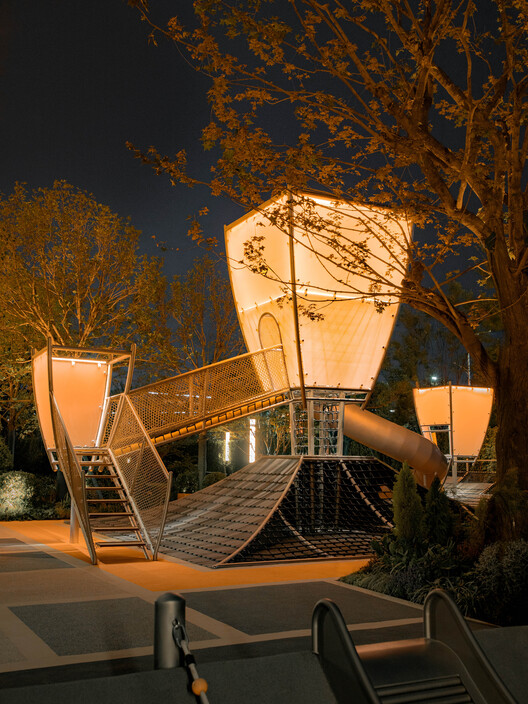 Traditional Chinese Aesthetic Children's Space Under Kongming Lantern / Xisui Design - Image 13 of 32