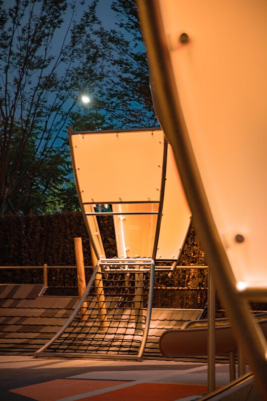 Traditional Chinese Aesthetic Children's Space Under Kongming Lantern / Xisui Design - Image 15 of 32