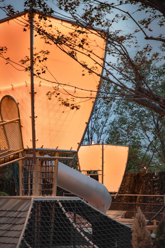 Traditional Chinese Aesthetic Children's Space Under Kongming Lantern / Xisui Design - Image 24 of 32