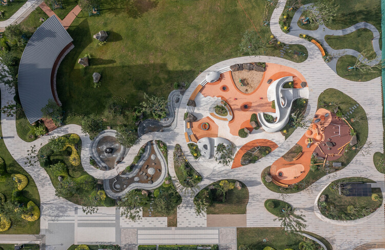 Boulder Park / Xisui Design - Image 1 of 38