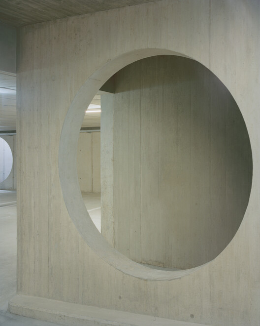 Bota Dürnten School Building / Lukas Raeber Architects - Interior Photography, Concrete