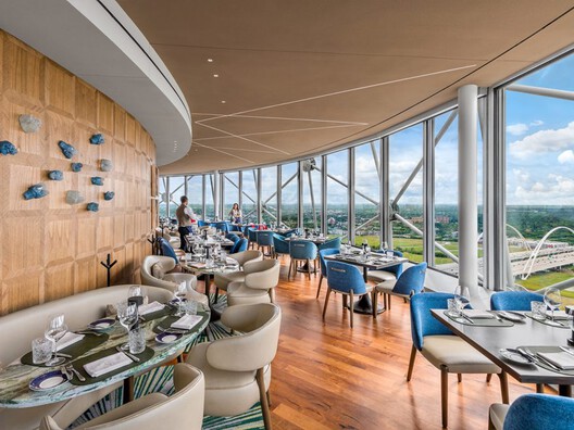 The Sound of Space: Designing Acoustics with Presence or Discretion   - Image 3 of 8