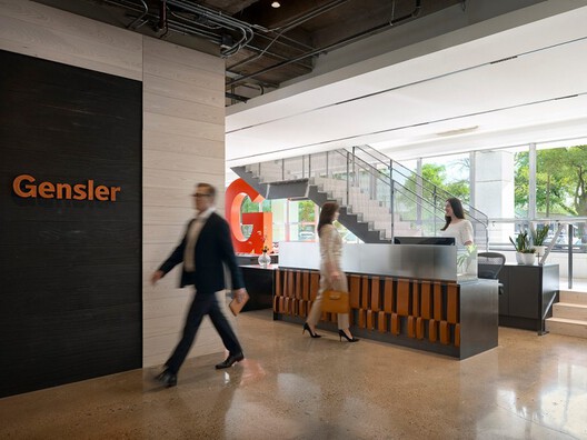 The Sound of Space: Designing Acoustics with Presence or Discretion   - Image 5 of 8