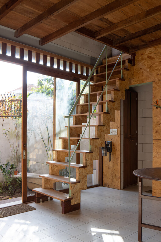 Cafe HOM / Nhabe Scholae - Image 8 of 27