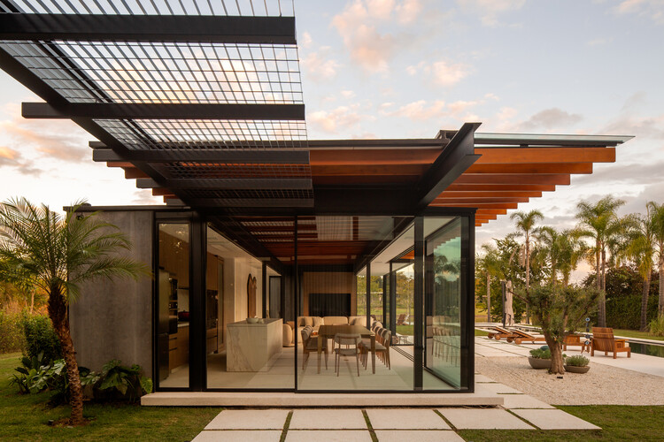 AC / Kiko Castello Building White Building + Lucas Cunha -Imagen 20 de 26