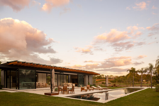 House AC / Kiko Castello Branco Arquitetura + Lucas Cunha - Image 21 of 26