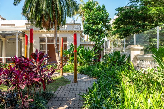 Escola Red House Ipiranga Bom Pastor / STUDIO DLUX + Licuri Paisagismo - Fotografia de Exterior, Jardim, Aido