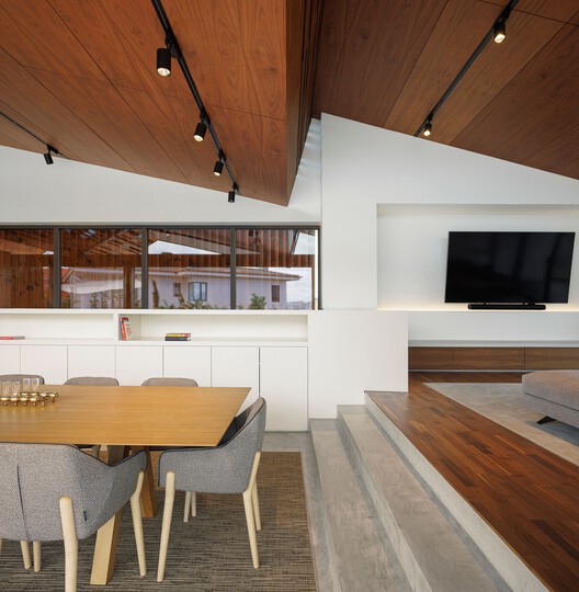 Casa Alcoutins / Paulo Martins - Fotografia de Interiores, Madeira, Viga