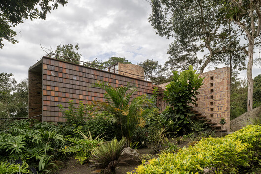 Nola Cabin / Yemail Arquitectura  - Image 15 of 32