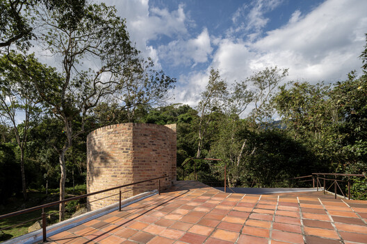 Nola Cabin / Yemail Arquitectura  - Image 23 of 32