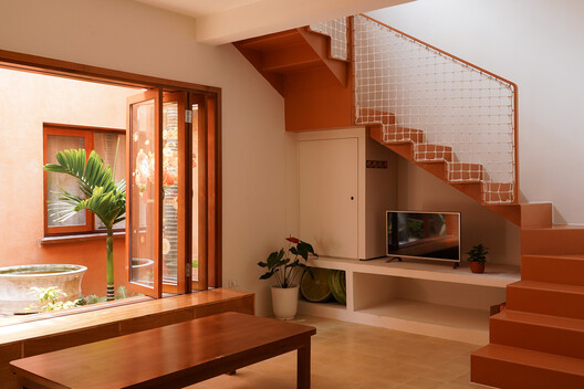 Terracotta Breath House / live out studio - Interior Photography, Wood, Stairs, Lighting, Handrail