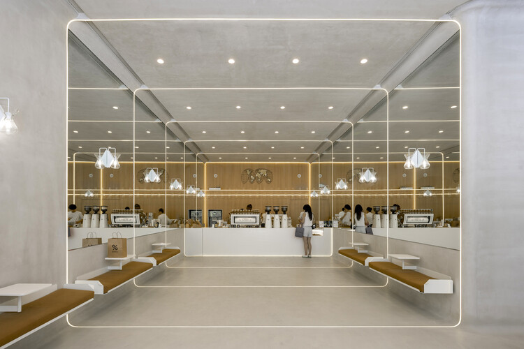 % Arabica Hangzhou MixC / Nguyen Khai Architects & Associates (NKAA) - Coffee Shop