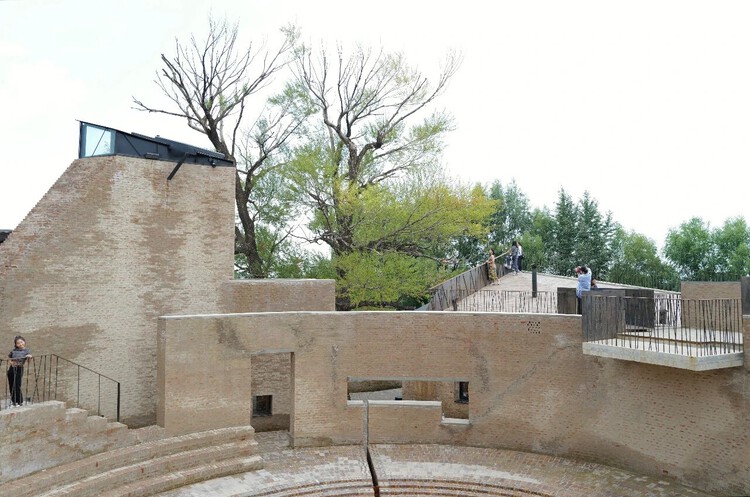 西乌素图村民中心获阿卡汗建筑奖，专访张鹏举 - 19 的图像 34