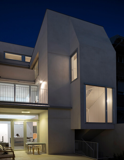 (REMOVED) Casa e pavilhão / Juan Marco Arquitetos (REMOVED) Casa e pavilhão / Juan Marco Arquitetos - Fotografia de Exterior, Balcão