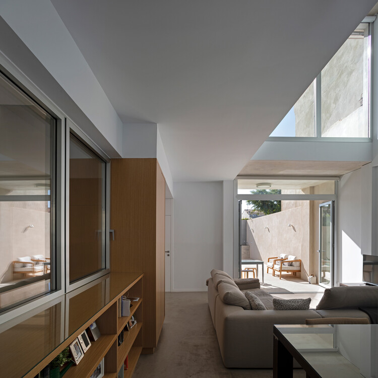 (REMOVED) Casa e pavilhão / Juan Marco Arquitetos - Fotografia de Interiores, Sala de Estar