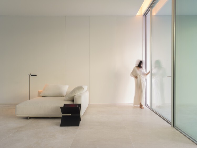 Villa 18, Casa en la Moraleja / Fran Silvestre Arquitectos - Fotografía interior, Dormitorio