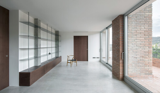 Attic A.N.T. / Pineda Monedero Attic A.N.T. / Pineda Monedero - Image 8 of 17