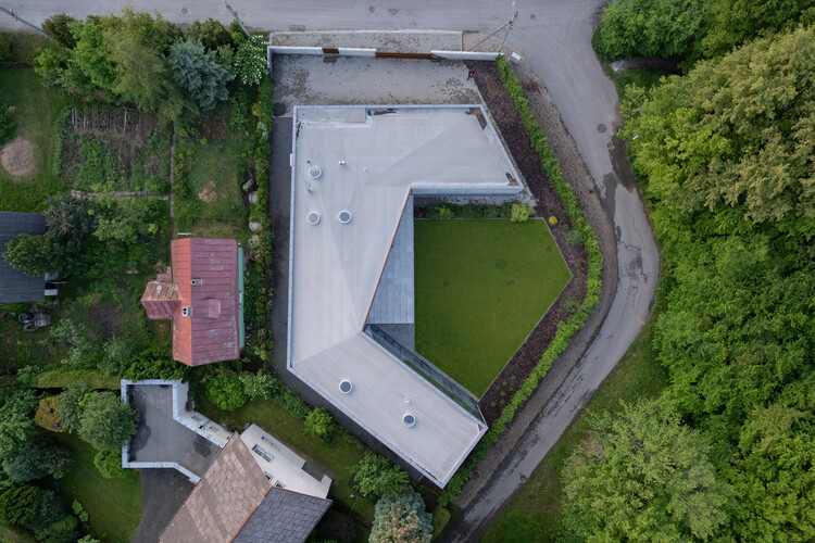 Lekeciu House / Architectural Bureau G.Natkevicius & Partners - Image 2 of 27