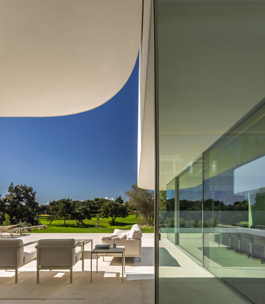 Villa 18, House in la Moraleja / Fran Silvestre Arquitectos - Interior Photography
