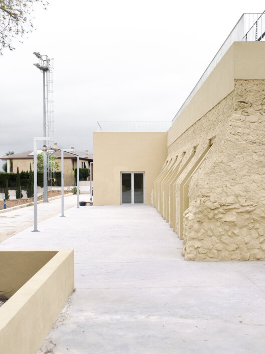 Cistern Conversion into Multi-Purpose Space / Estudio Úbeda Valero + Roque Carlos Valero - Image 3 of 16