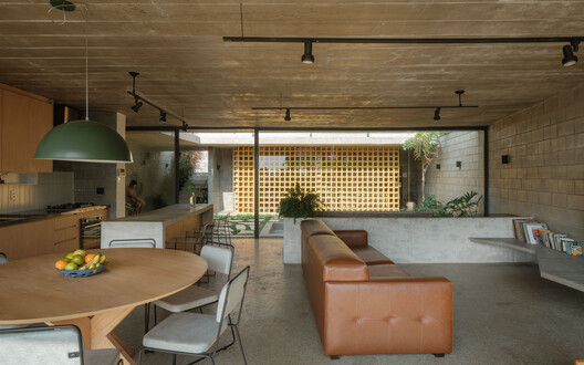 Casa Camboriú / Terra e Tuma Arquitetos Associados - Fotografía interior