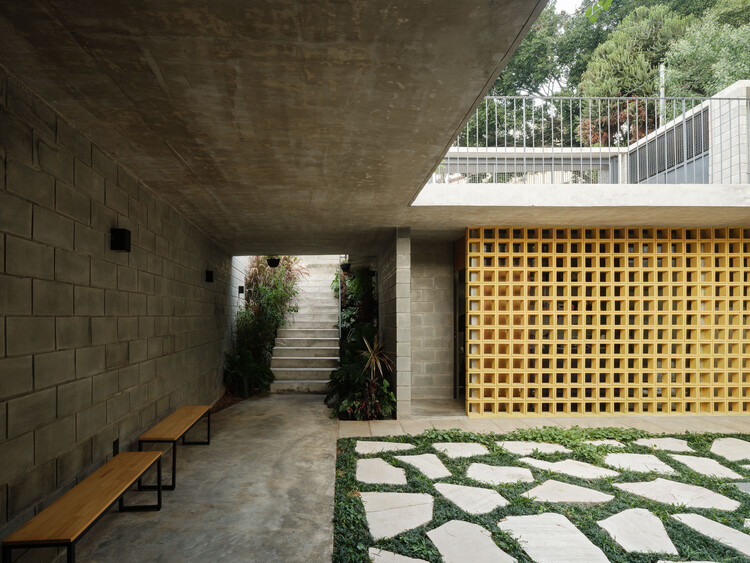 Casa Camboriú/Terra y Arquitectos relacionados con Tuma - 21 de imágenes 1