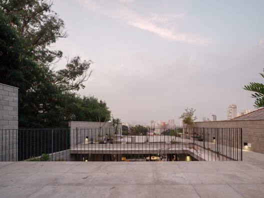 Casa Camboriú / Terra e Tuma Arquitetos Associados - Imagen 12 de 21