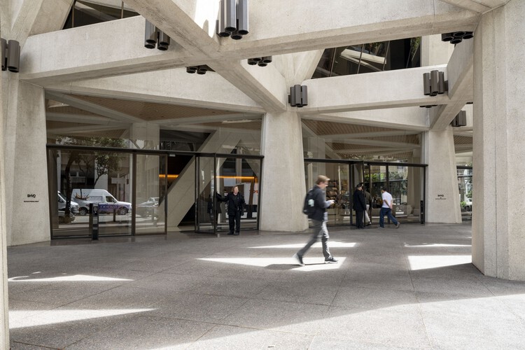 Transamerica / Foster + Partners Pyramid Center - Fotografía interior, concreto, columnas
