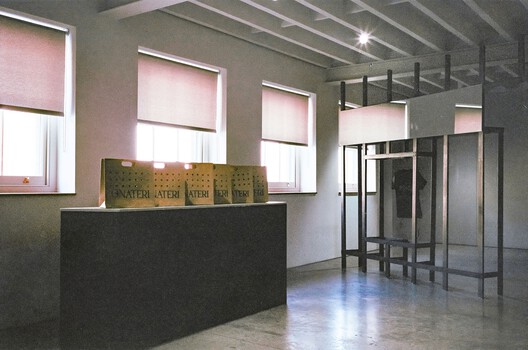 Pop-Up Store THE FRIDGE, ONATERI’s / Clube - Fotografia de Interiores, Vidro