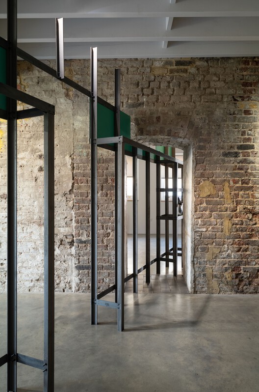 Pop-Up Store THE FRIDGE, ONATERI’s / Clube - Imagem 2 de 20