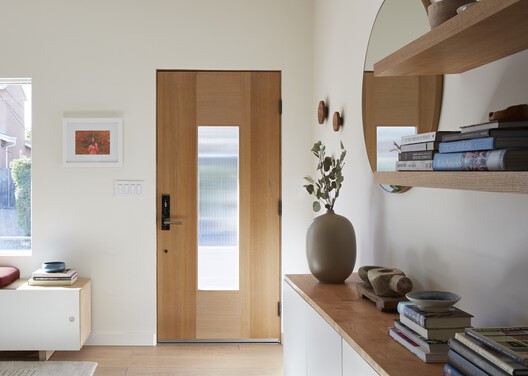 Silverlake Terrace Bungalow Renovation and Extension / ARA-la - Interior Photography, Kitchen, Wood, Door