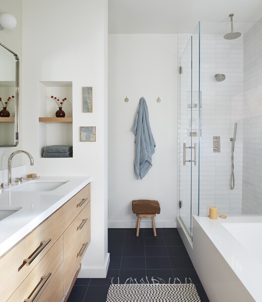 Silverlake Terrace Bungalow Renovation and Extension / ARA-la - Interior Photography, Bathroom, Sink, Countertop, Toilet