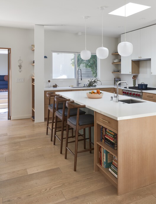 Silverlake Terrace Bungalow Renovation and Extension / ARA-la - Interior Photography, Kitchen, Countertop, Wood, Table, Chair