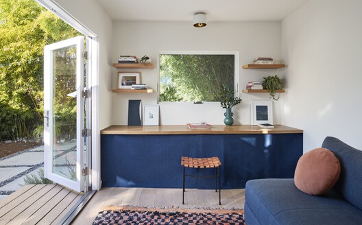 Silverlake Terrace Bungalow Renovation and Extension / ARA-la - Interior Photography, Kitchen, Wood, Lighting, Chair
