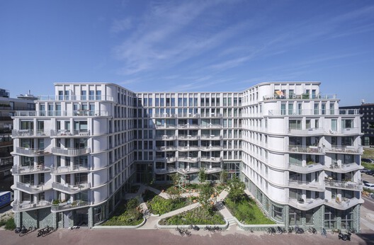 The August Social Housing / Team V Architecture - Exterior Photography, Balcony