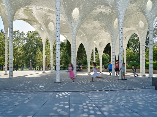 Piloti Installation / MARC FORNES / THEVERYMANY - Interior Photography, Column, Arcade