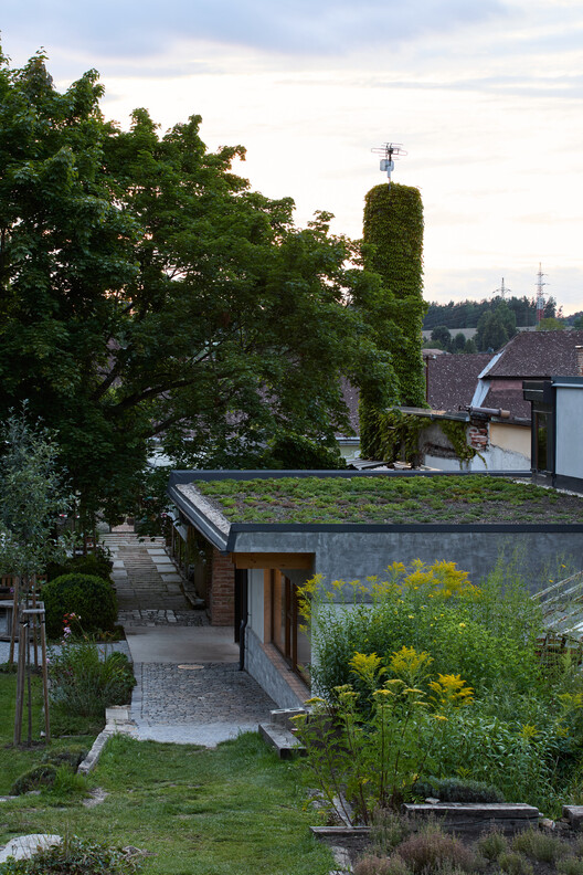 Kraffer Community Garden / matěj šebek architekti + Ateliér Za Mák - Image 20 of 28