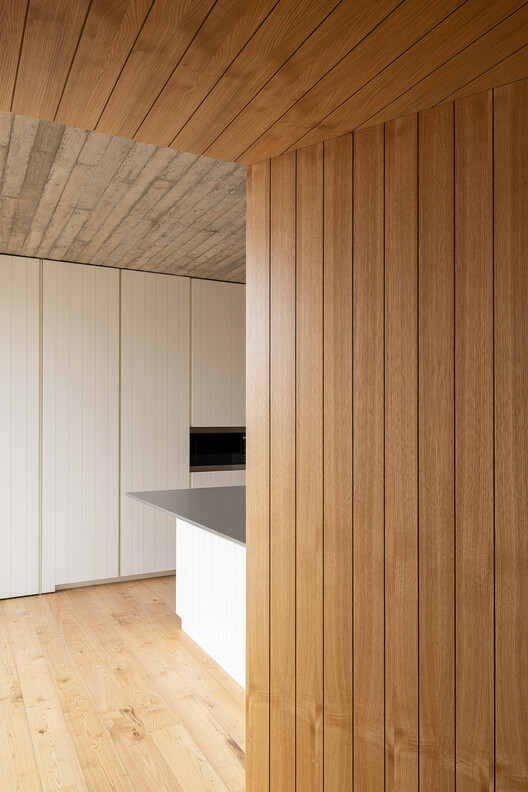 Vila Sanches / Menos é Mais Arquitectos - Imagem 12 de 23