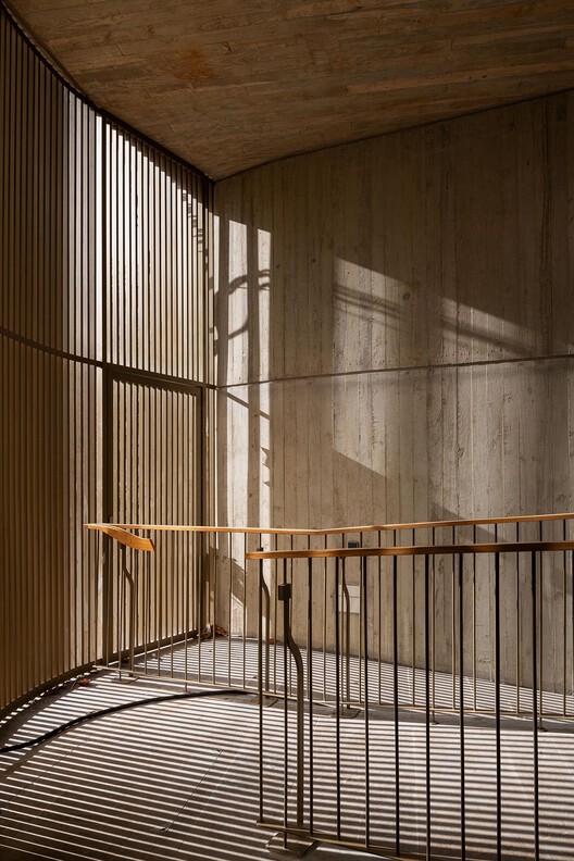 Vila Sanches / Menos é Mais Arquitectos - Imagem 6 de 23