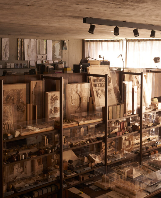 Tradition, Innovation and Experimentation: Contemporary Mexican House Through the Lens of Edmund Sumner - Image 20 of 25