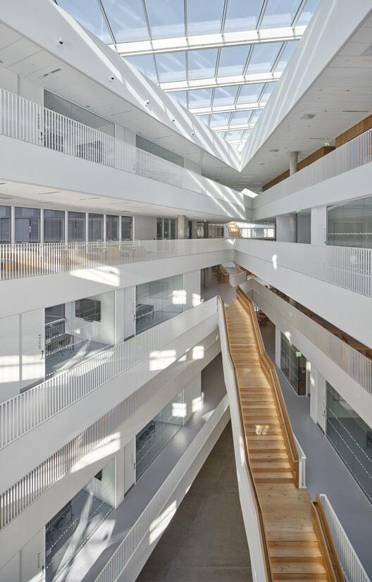 The Niels Bohr Building / Christensen & Co. Architects + Vilhelm Lauritzen Architects - Image 3 of 32