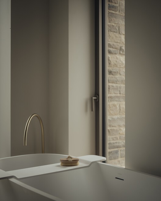 Bay House / McLean Quinlan - Fotografia de Interiores, Banheiro, Banheira, Pia