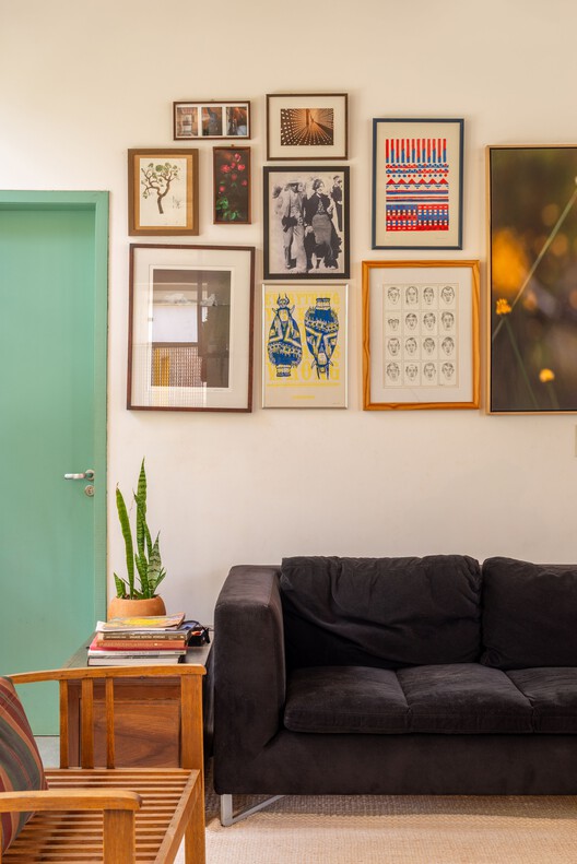 Casa Tocama / Paralelas Arquitetura - Fotografía interior, Sala de estar, Sillones