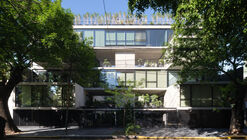 Viviendas en la calle Conesa / MONOBLOCK